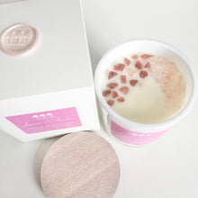 Load image into Gallery viewer, Peony Blossom & Peach Nectar - Luxe Gem Soy Candle