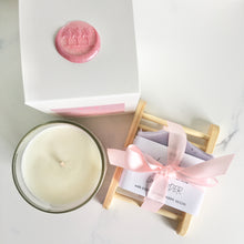 Load image into Gallery viewer, Floral Darling Gift Set