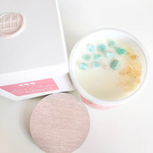 Load image into Gallery viewer, Pomegranate & Coconut - Luxe Gem Soy Candle