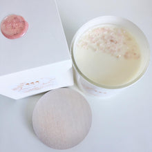 Load image into Gallery viewer, Vanilla Caramel - Luxe Gem XL Soy Candle