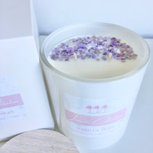 Load image into Gallery viewer, Vanilla Bean - Luxe Gem XL Soy Candle
